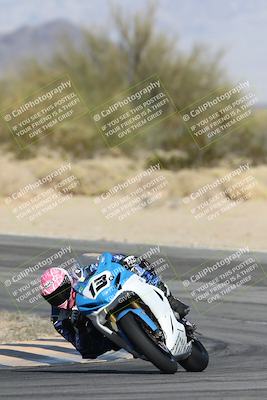 media/Dec-07-2025-CVMA (Sun) [[3e7d2de5dc]]/Race 8-Middleweight Shootout/